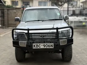 Toyota Land Cruiser Prado 2.7 16V 5dr 2001