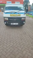 Toyota HiAce 2009 Manual Diesel - 2