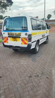 Toyota HiAce 2009 Manual Diesel - 5