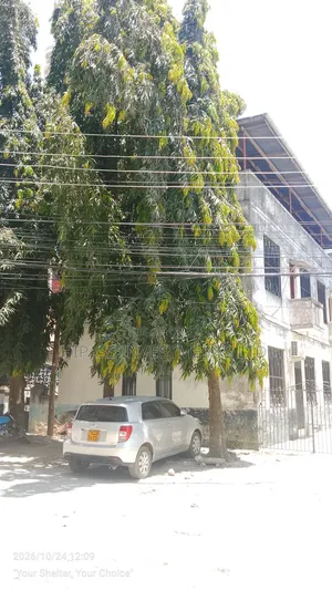 10-Bedroom Block of Flats in Ganjoni for Sale