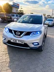 Nissan X-Trail 2015 Nyeusi - 1