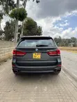 BMW X5 xDrive50i AWD 2017 Nyeusi - 5
