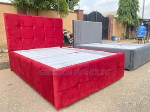 Kitanda cha Executive Red Velvet Upholstered cha Ukubwa wa Queen