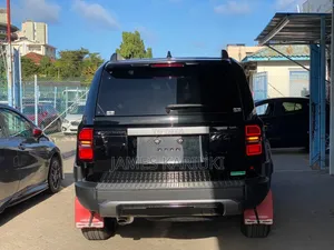 Toyota Land Cruiser Prado 2024 Black