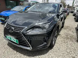 Lexus NX 300 FWD 2019 Nyeusi