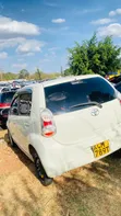 Toyota Passo 2012 White - 4