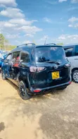 Toyota Sienta 2016 Black - 1
