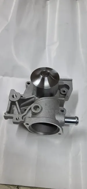 Subaru Forester EJ15 Water Pump - Brand New
