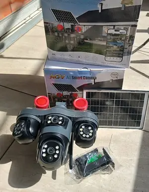 Kamera ya CCTV ya V380 Quad Lens na Solar Panel & Strobe Alarm