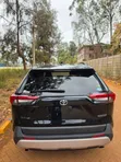 Toyota RAV4 2019 Nyeusi Matt - 2