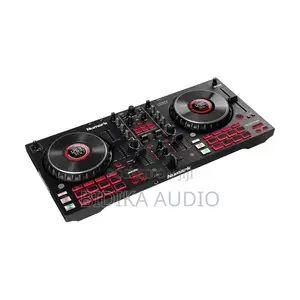 Numark Mixtrack Platinum FX DJ Controller