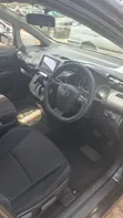 Toyota Wish 2010 Nyeusi - 5