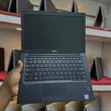 Dell Latitude 7280 Laptop: Intel Core i5, 8GB RAM, 256GB SSD - 1