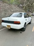 Toyota Corolla 2003 Nyeupe - 4