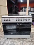 Mika Cooker ya Umeme ya 6-Burner na Oven & Grill - 1