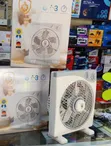 URK Box Desk Fan yenye Speed Inayoweza Kurekebishwa - 2