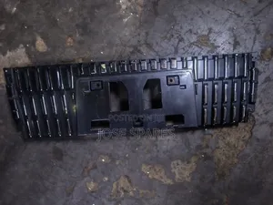 Toyota Esquire Grill