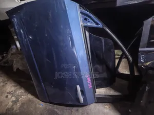 Subaru Forester Door