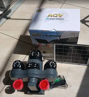 Kamera ya Usalama ya V380 4G Quad Lens Solar yenye Strobe