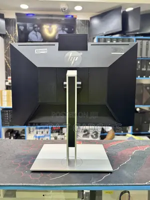 HP E24m G4 24" FHD USB-C Monitor na Webcam