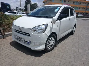 Daihatsu Mira 2017 White
