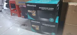 Hisense Microwave Kidogo ya Lita 20 - Nyeusi