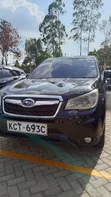 Subaru Forester 2014 Nyeusi - 2
