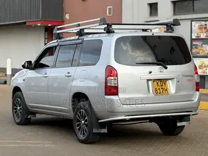 Toyota Probox 2020 Nyeupe