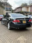 Toyota Crown Athlete 2012 Nyeusi - 2