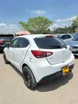 Mazda Demio 2016 White - 2