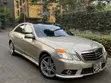 Mercedes-Benz E250 2011 Gold - 1