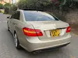 Mercedes-Benz E250 2011 Gold - 4