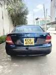 Toyota Axio 2010 - 3