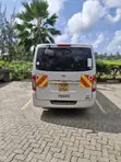 Nissan Caravan 2016 Silver - 4
