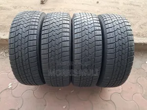 Matairi ya Goodyear 215/65R16 (Set ya 4)