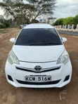 Toyota Ractis 1.5 FWD 2012 Nyeupe - 1