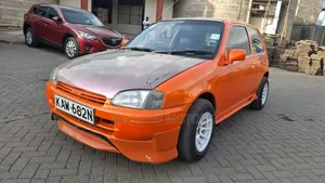 Toyota Starlet 1994 Rangi ya Chungwa