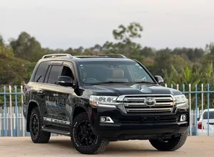 Toyota Land Cruiser 4.6 V8 ZX 2019 Black