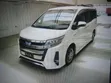 Toyota Noah 2020 Hybrid Nyeupe - 4