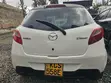 Mazda Demio 2011 Nyeupe - 2