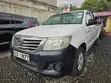 Toyota Hilux 2012 Nyeupe - 2