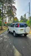 Honda CR-V 1998 White - 2