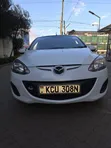 Mazda Demio 2012 White - 1