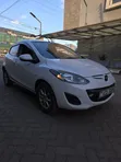 Mazda Demio 2012 White - 2