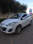 Mazda Demio 2012 White - 3