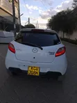 Mazda Demio 2012 White - 4