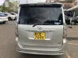 Toyota Voxy 2010 Silver Ia viti 8 - 1