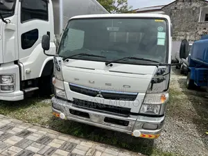 Mitsubishi Fuso Canter Long Chase Truck