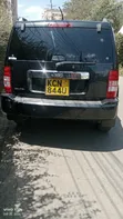 Jeep Cherokee 2010 Nyeusi - 3