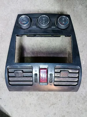 AC Control Unit Subaru Forester SJ5